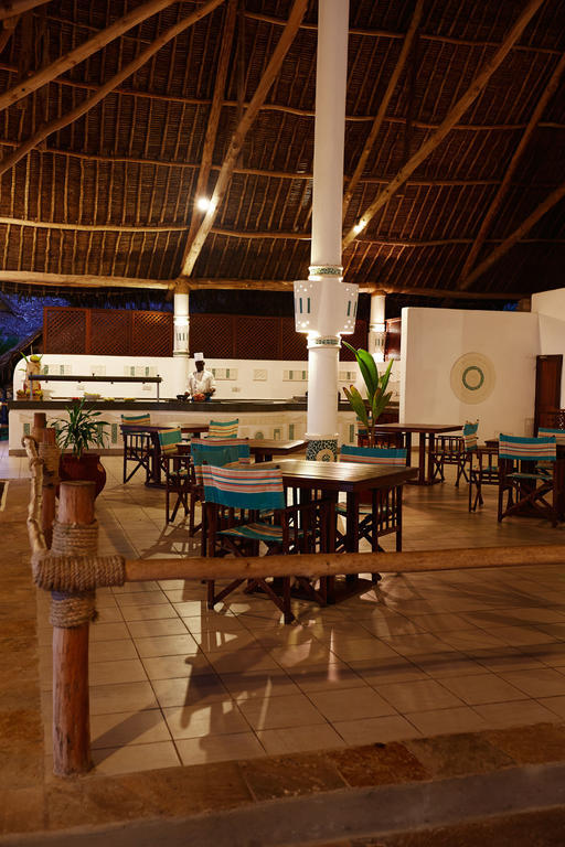 Neptune Village Beach Resort&Spa - All Inclusive Galu Exterior foto