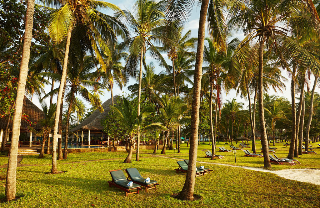 Neptune Village Beach Resort&Spa - All Inclusive Galu Exterior foto