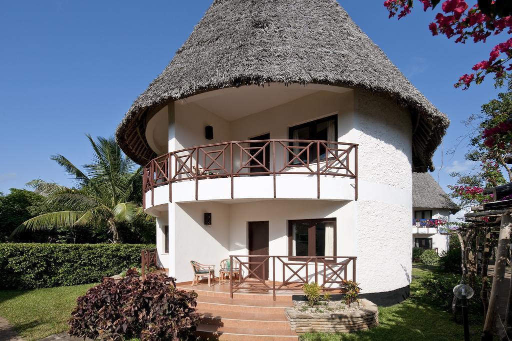 Neptune Village Beach Resort&Spa - All Inclusive Galu Exterior foto