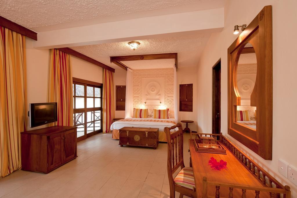 Neptune Village Beach Resort&Spa - All Inclusive Galu Exterior foto