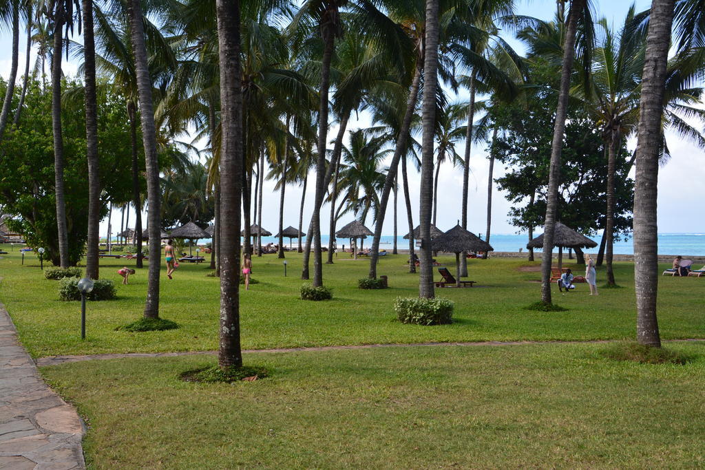 Neptune Village Beach Resort&Spa - All Inclusive Galu Exterior foto