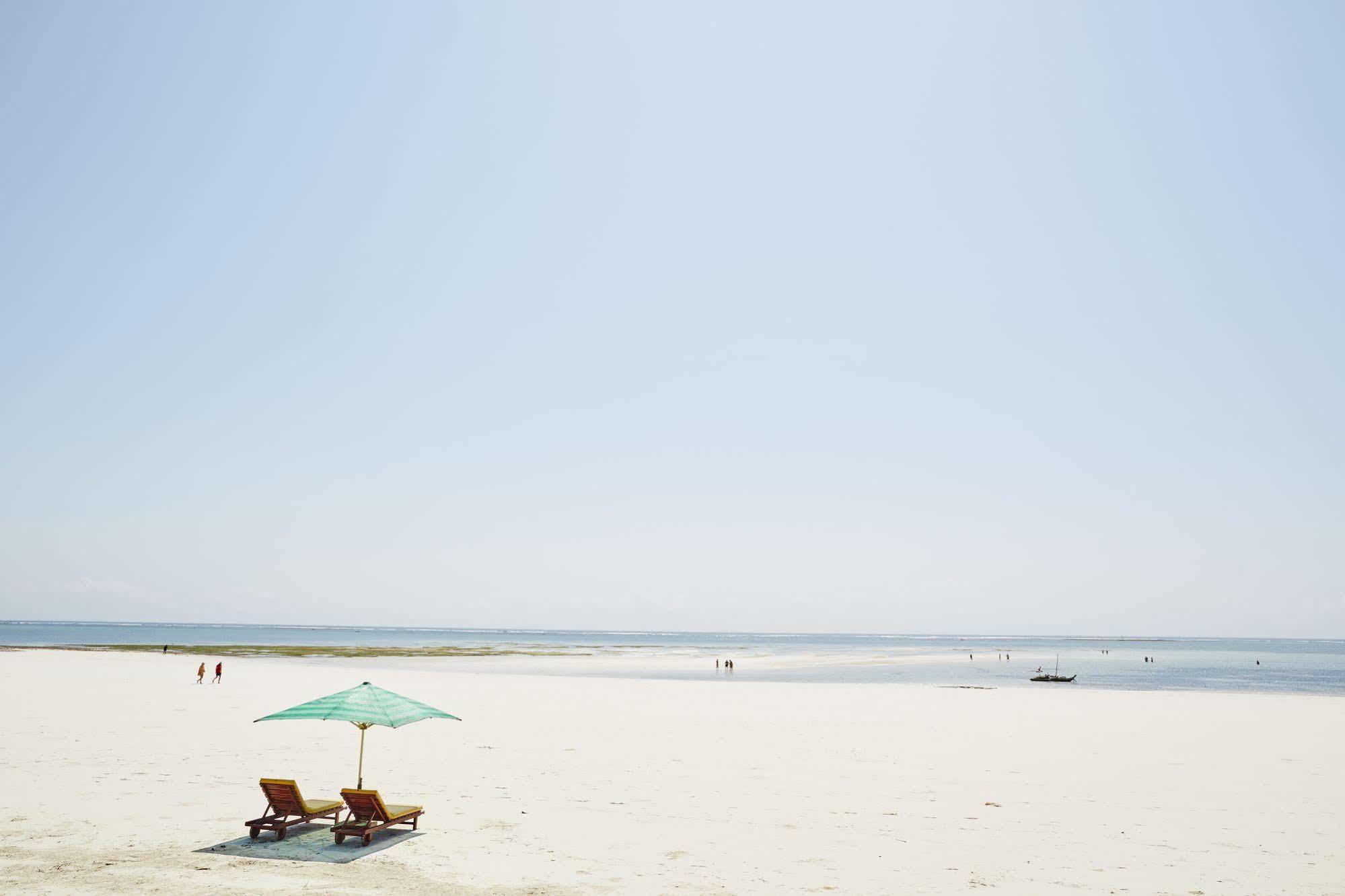 Neptune Village Beach Resort&Spa - All Inclusive Galu Exterior foto