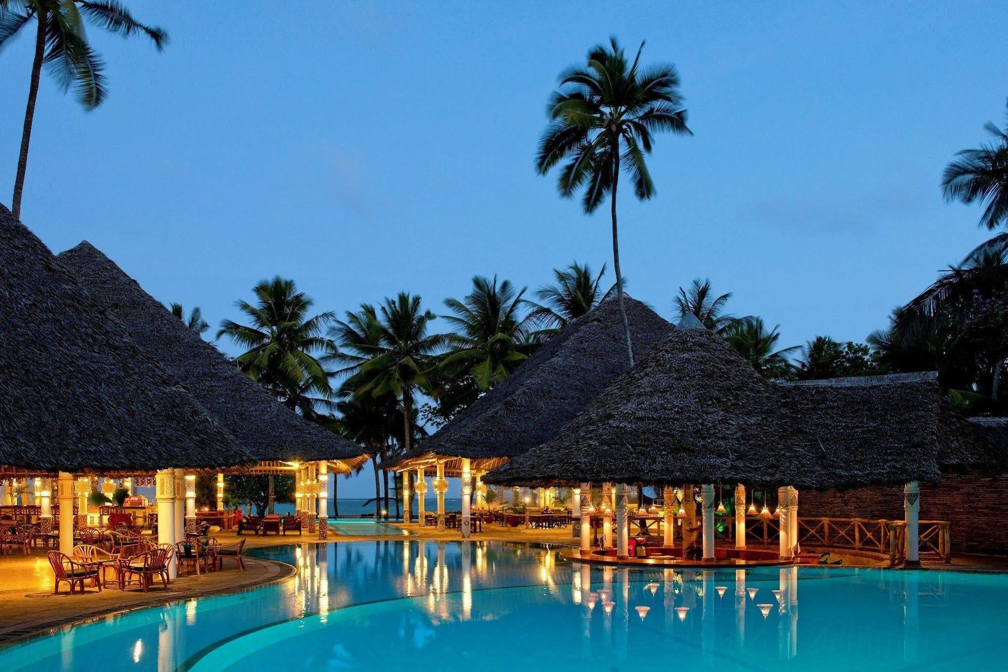 Neptune Village Beach Resort&Spa - All Inclusive Galu Exterior foto